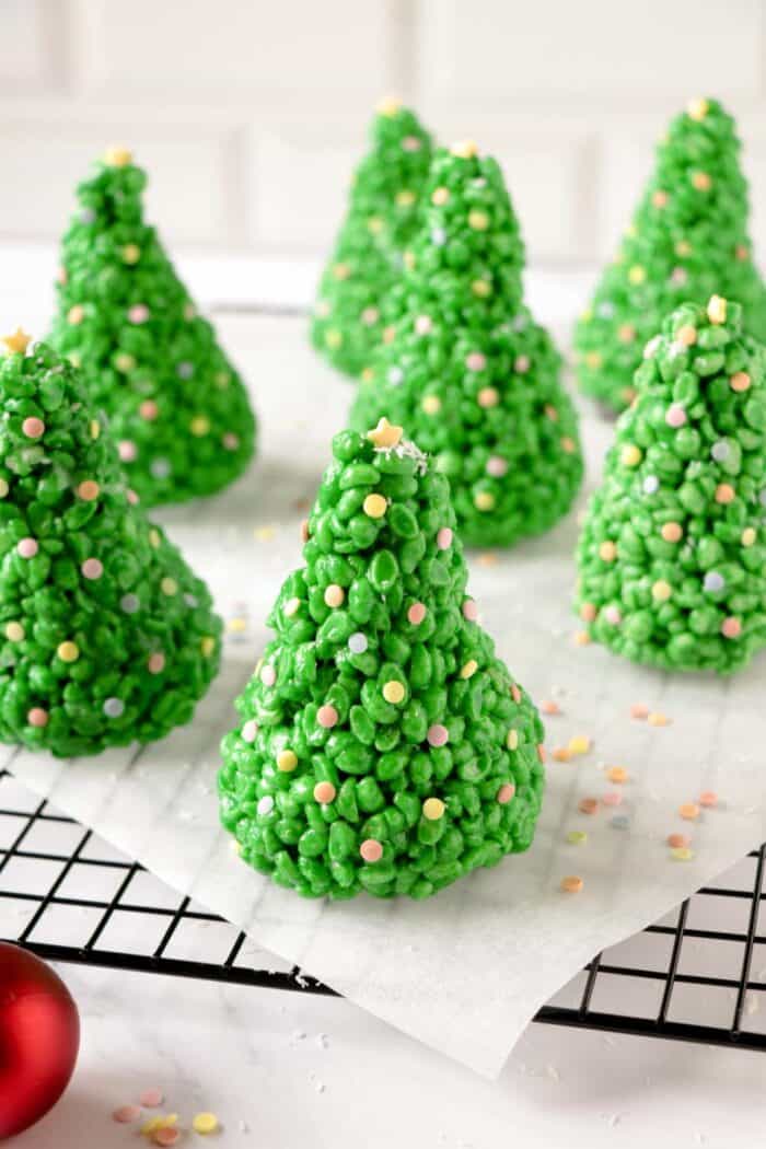 Christmas Rice Krispie Treats - Made with HAPPY