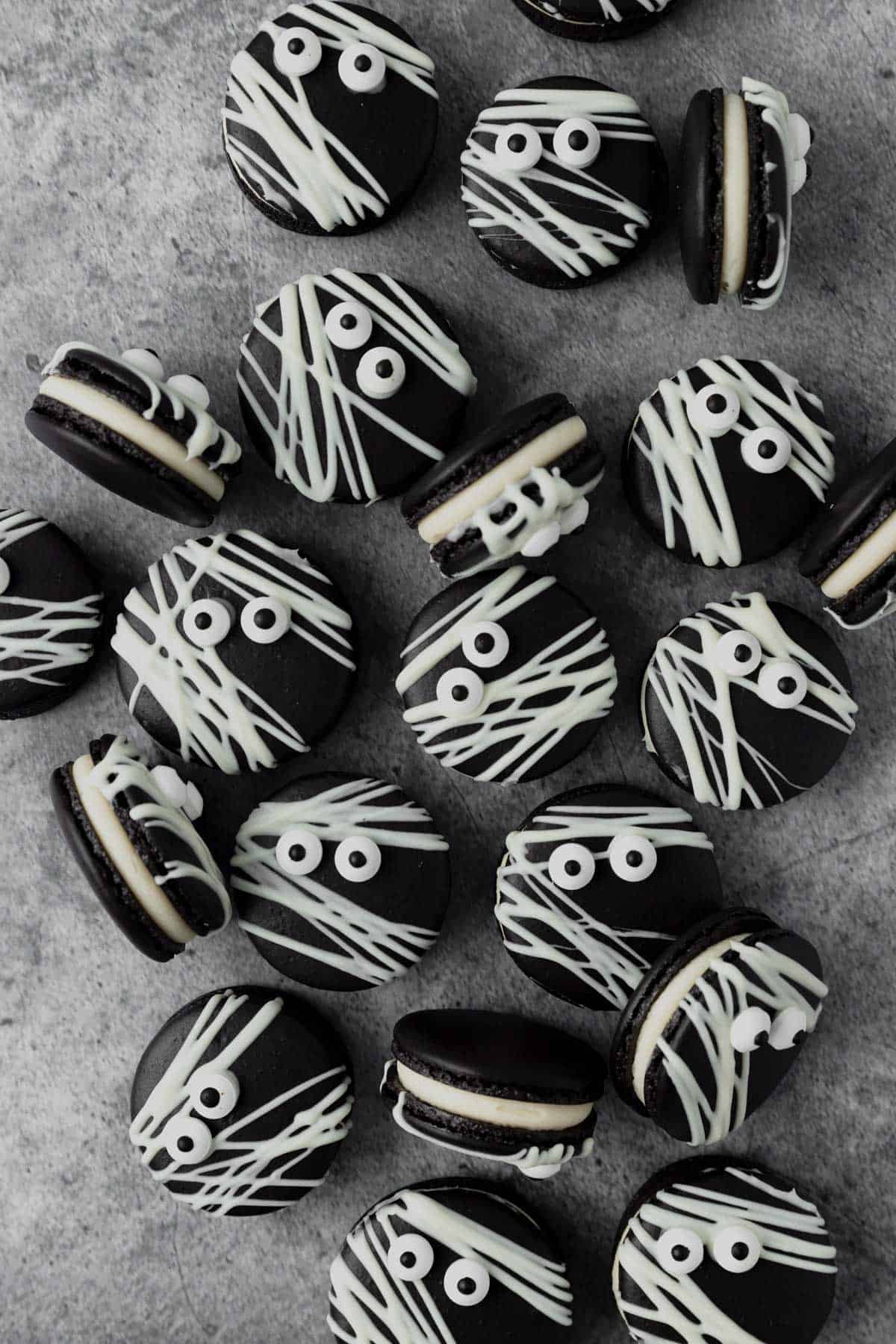 mummy macarons