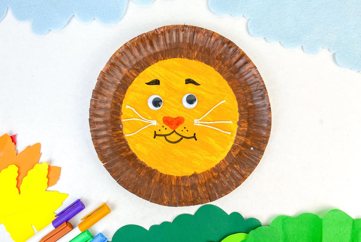 paper plate lion